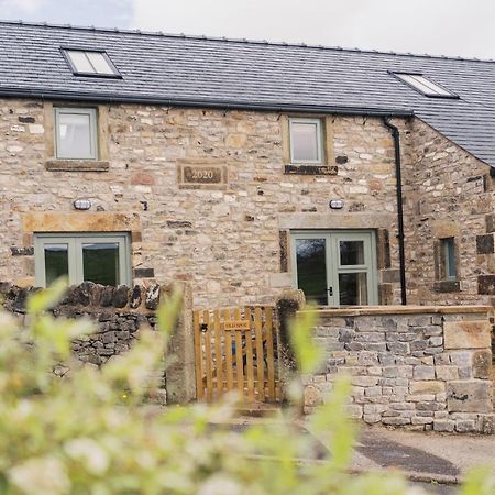 The Blind Bull Hotel Little Hucklow Exterior photo